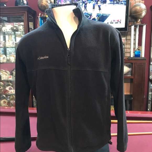black columbia zip up